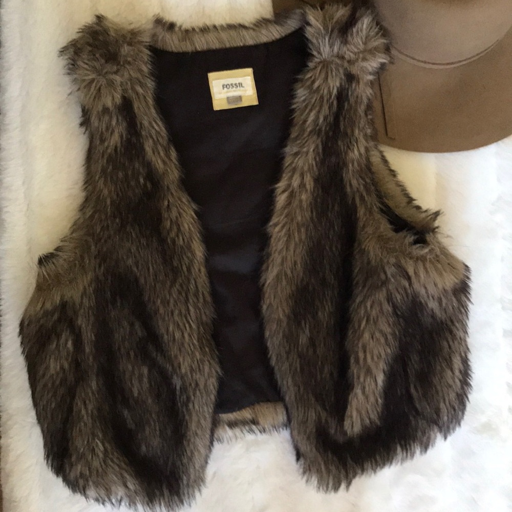 Fossil brown faux fur vest